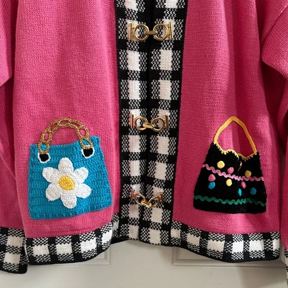 Berek2 Pink Cardigan with Checkered Trim - Picture 3 of 13